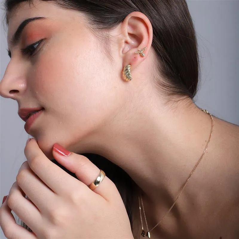 Busy Bee Stud Earrings in 9K Gold