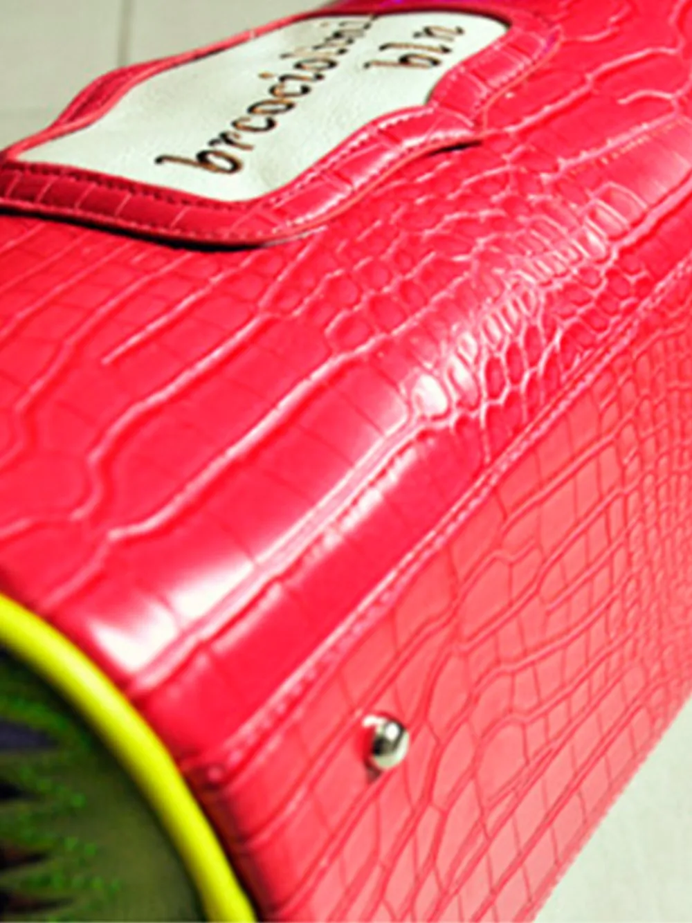 FORM Handbags