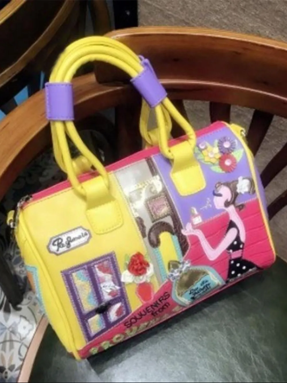 FORM Handbags