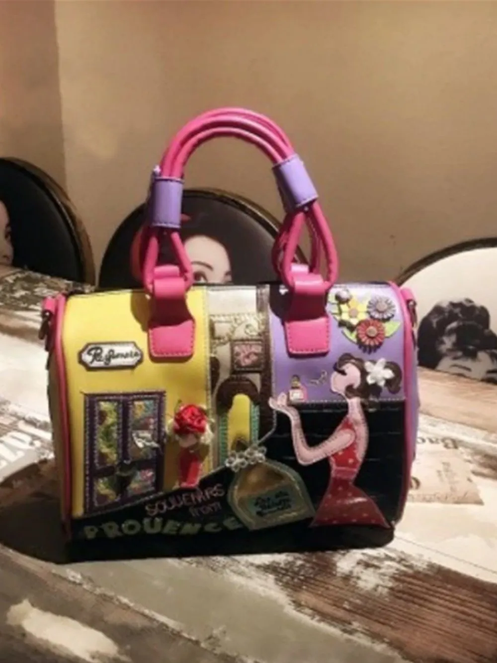 FORM Handbags