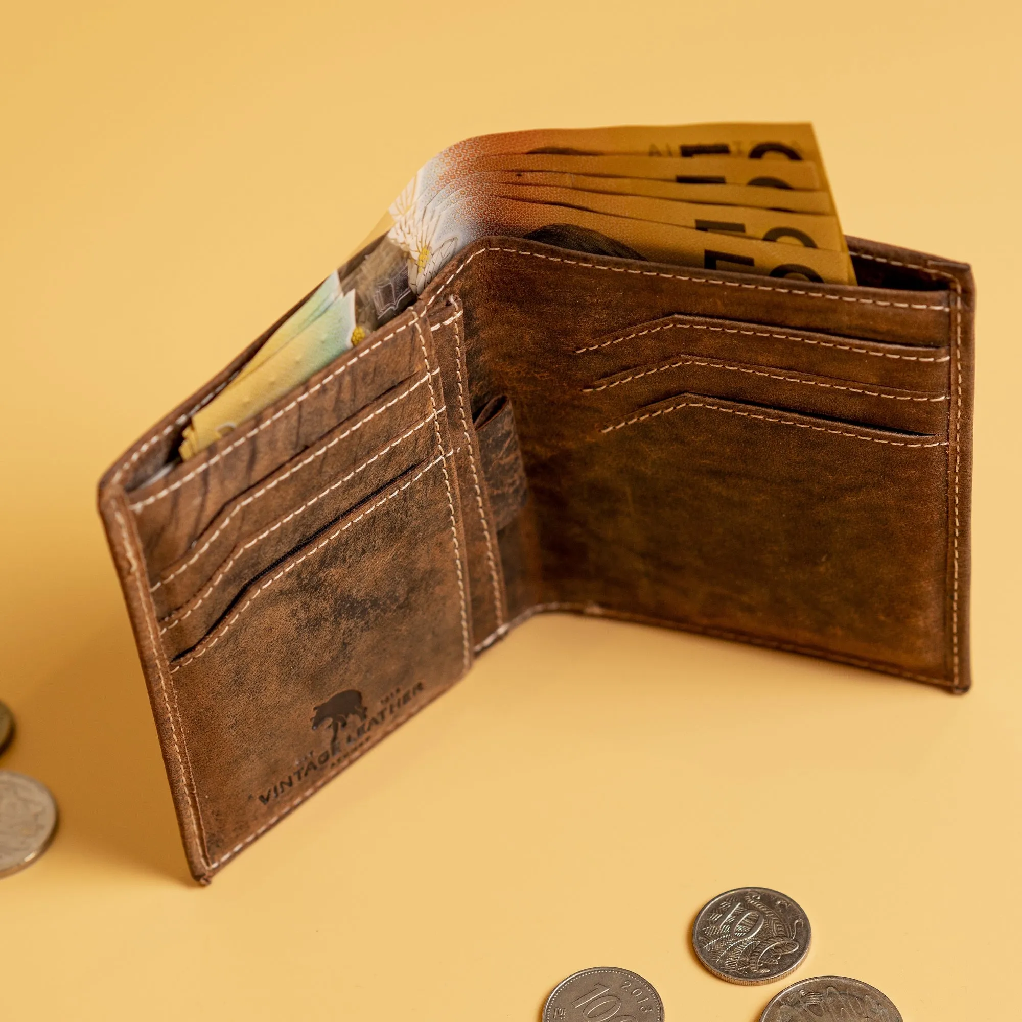 Leather Wallet for Men Ontario