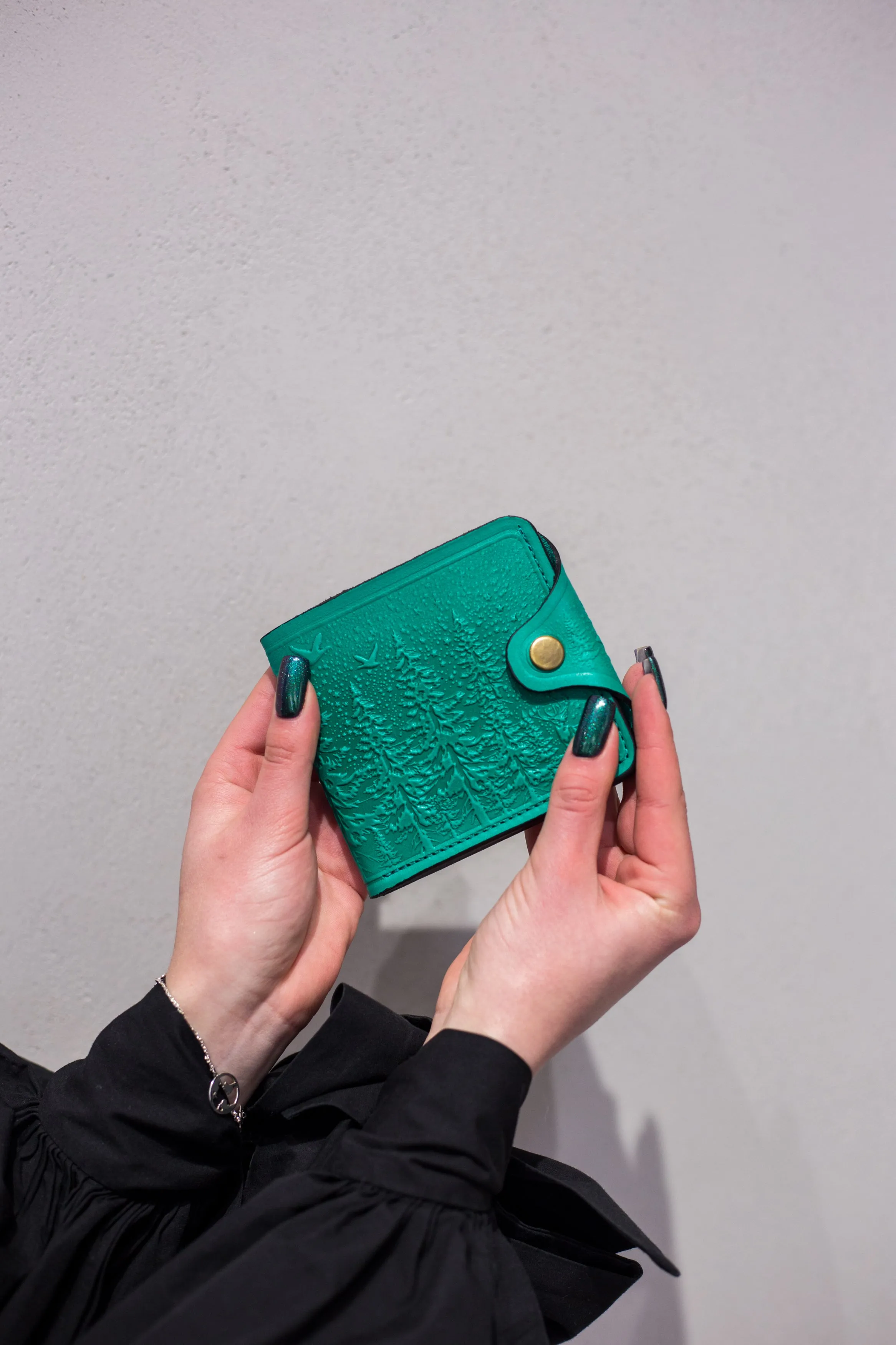 Leather wallet for women personalized,  women leather wallet, Gift,color is mint