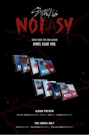 STRAY KIDS NOEASY 2nd Album JEWEL CASE RANDOM VER. 1ea CD 20p Photo Book 1ea Photo Card 1ea Sticker 1ea Pre-Order Item 1 STORE GIFT CARD